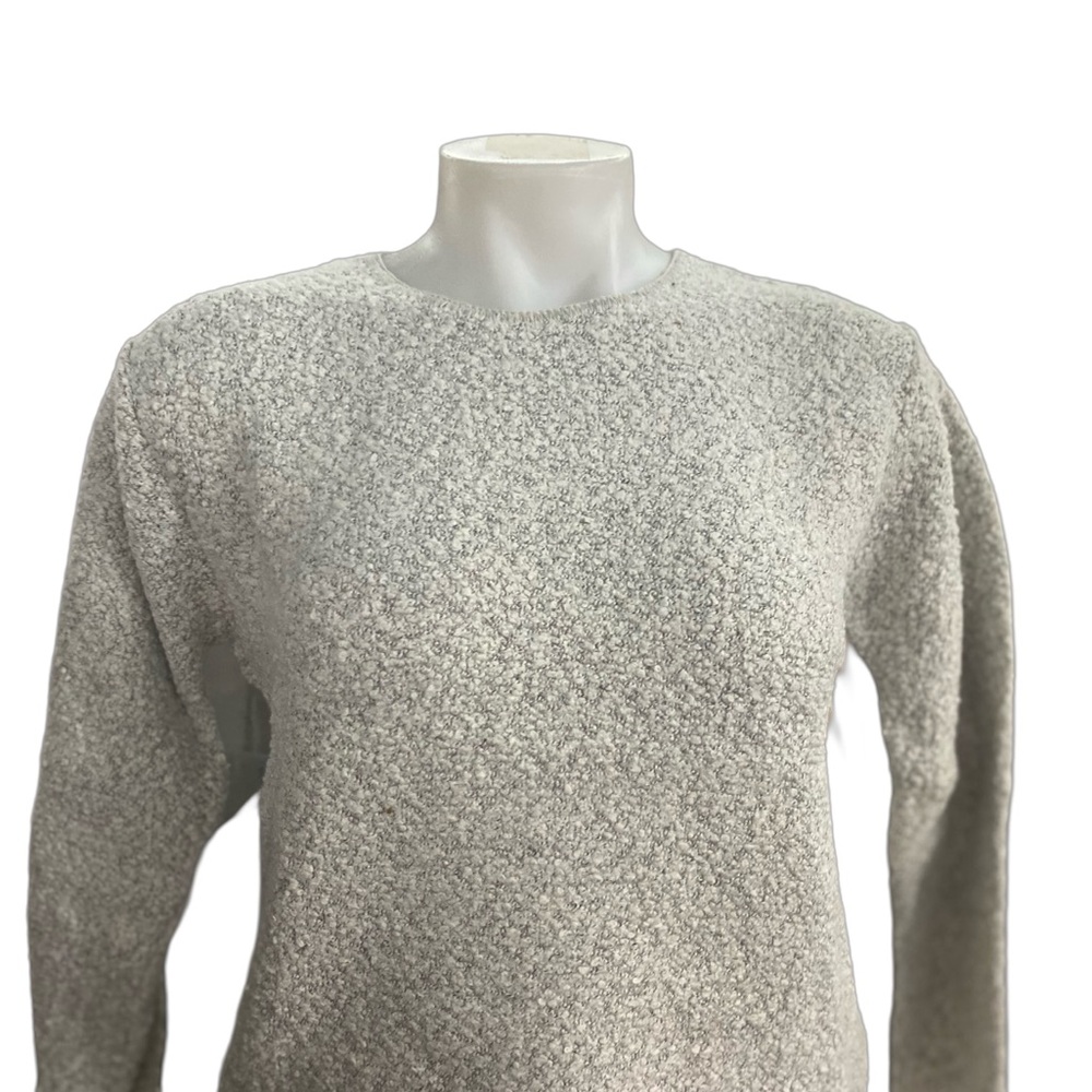 Vintage NWOT. RARE. Cozy Gray Sweater - Picture 1 of 3
